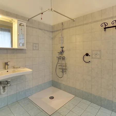 Casa Emilia * Dongo
