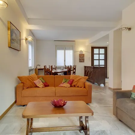 Casa Emilia * Dongo