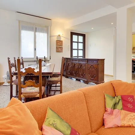 Casa Emilia Dongo